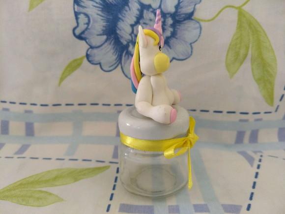 Pote de brigadeiro unicornio