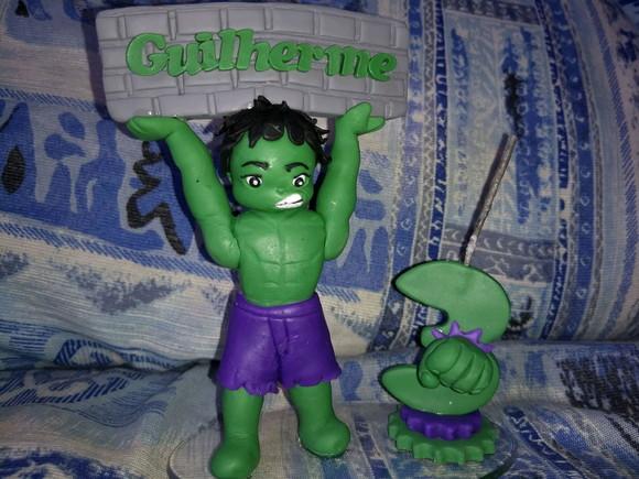 Topo bolo super herói