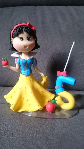 Topo De Bolo Branca de neve