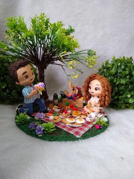 Topo De Bolo Casal No Piquenique