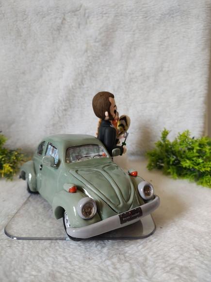 Topo de Bolo Casal com Carro