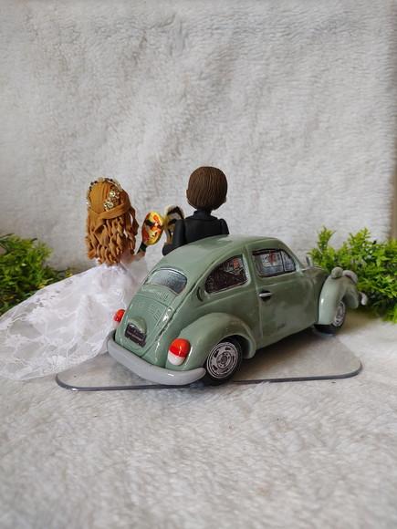 Topo de Bolo Casal com Carro