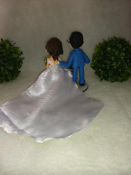 Topo de Bolo Casamento Casal com 1filho