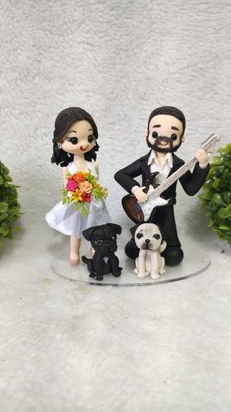 Topo de Bolo Casamento com 2 Pets e Guitarra