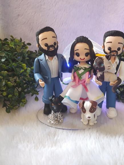Topo de Bolo Casamento com 3 Pets ,filho e Véu da com Led