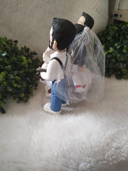 Topo de Bolo Casamento com 3 Pets ,filho e Véu da com Led