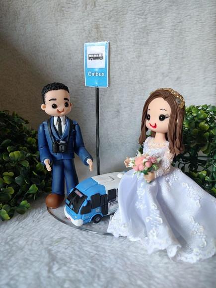 Topo de Bolo Casamento Noivinhos Profissão