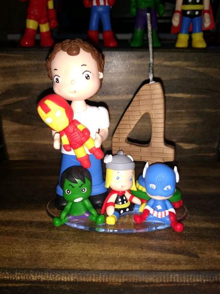 Topo de bolo vingadores