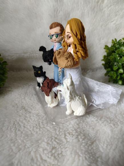 Topo de Casamento com 5 Pets