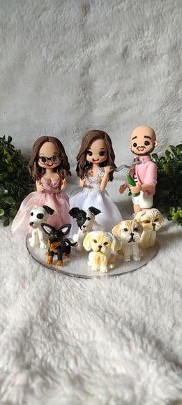 Topo de Casamento com 6 Pets e Filha Adolescente