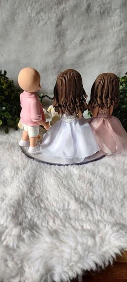 Topo de Casamento com 6 Pets e Filha Adolescente