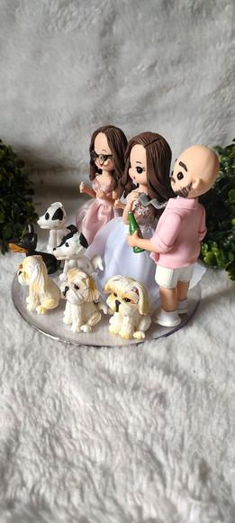 Topo de Casamento com 6 Pets e Filha Adolescente