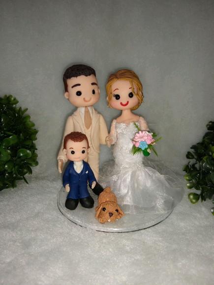Topo de Casamento com Filho Pequeno e Pet