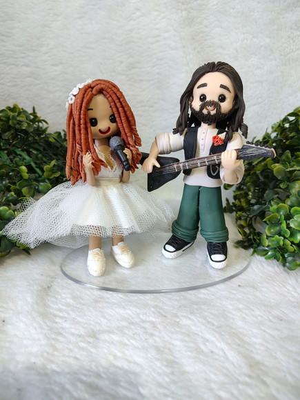 Topo de Casamento Guitarrista e Cantora