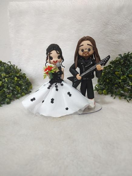 Topo de Casamento Guitarrista e Cantora