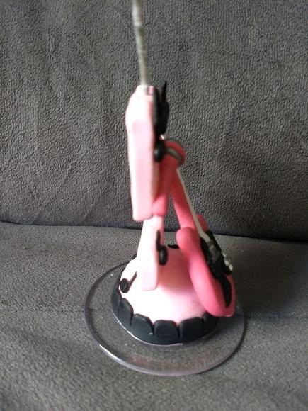 Vela Barbie pop star