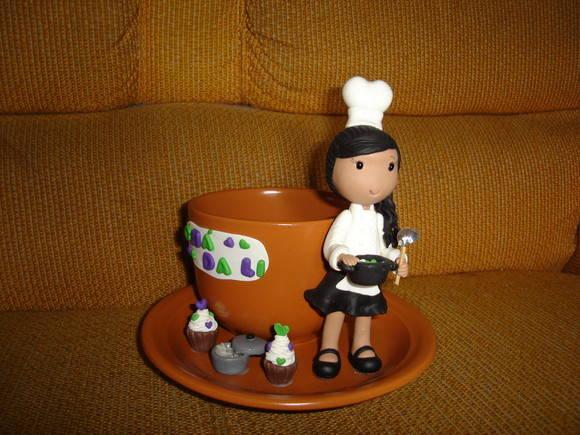 xicara com cozinheira