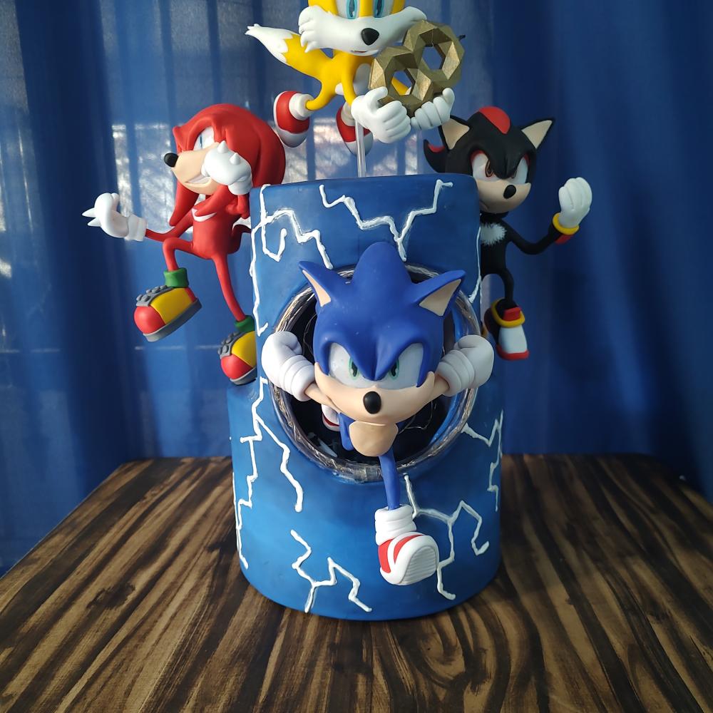 Bolo cenográfico do Sonic com led