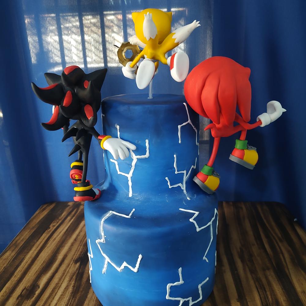 Bolo cenográfico do Sonic com led