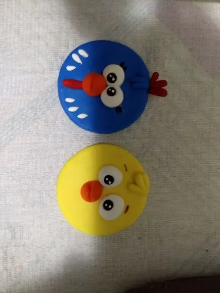 Aplique galinha pintadinha