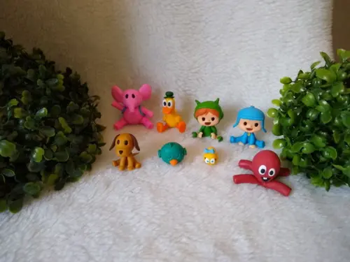Aplique turma Pocoyo sentada