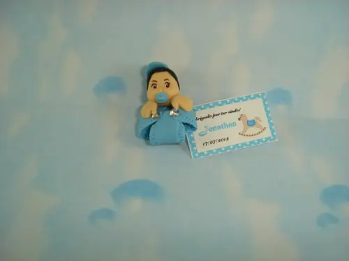 Bebê ímã