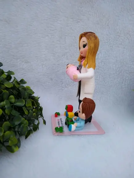 Boneca pediatra
