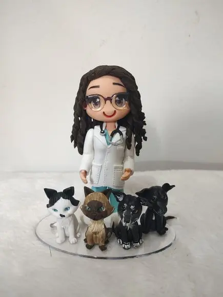 Boneca Profissão Veterinária