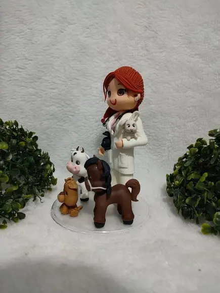 Boneca Profissão Veterinária