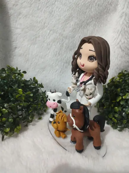 Boneca Profissão Veterinária