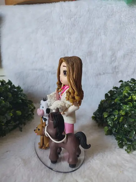 Boneca Profissão Veterinária