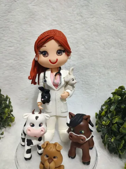 Boneca Profissão Veterinária