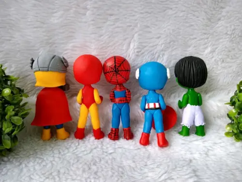 Bonecos super heróis
