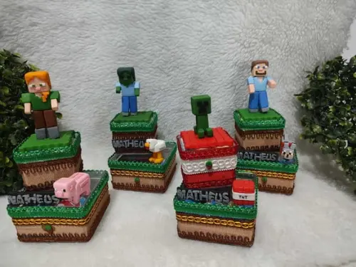 Caixa Acrílico Sobreposta no Tema Minecraft