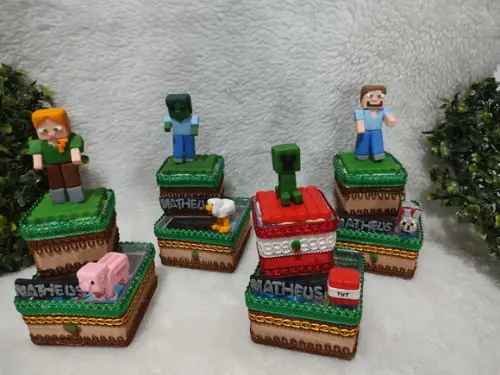 Caixa Acrílico Sobreposta no Tema Minecraft