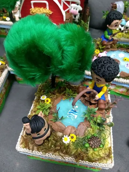 Caixa decorativa fazendinha