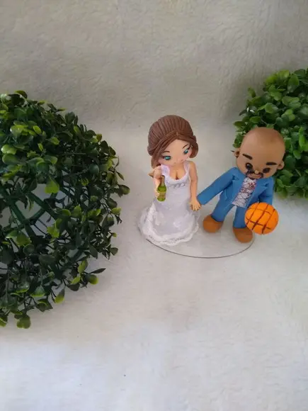 Casal de noivinhos basquete