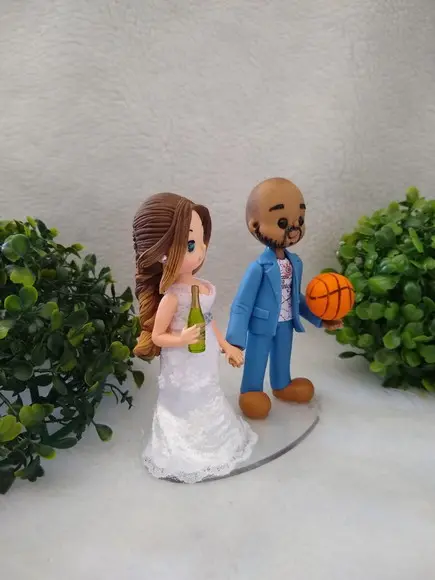 Casal de noivinhos basquete