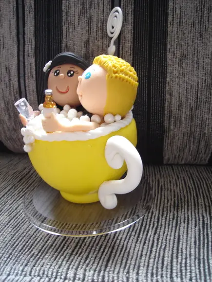 Casal na xicara