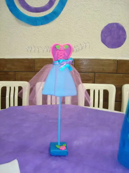 Centro de mesa vestidinho