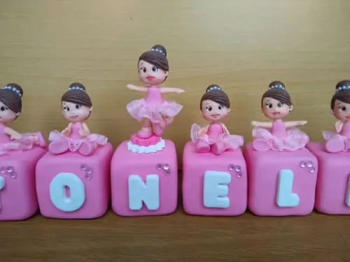 Cubo com nome bailarina