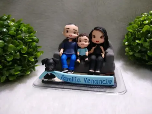 Família no sofá