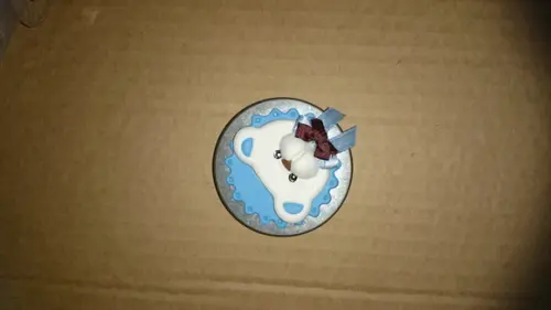 latinha com biscuit