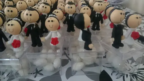 Lembrancinha Casamento Casal na Caixinha Acrilica