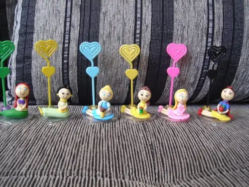 Lembrancinha princesas com porta recado