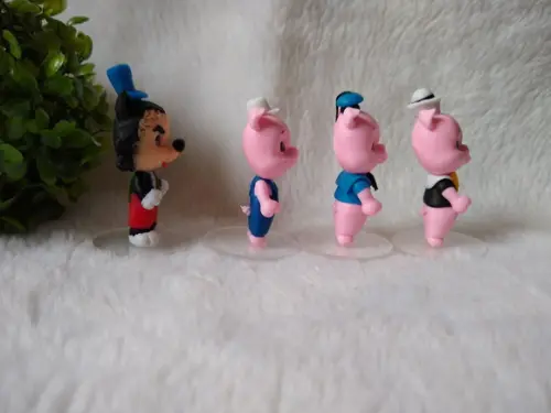 Lembrancinha Três Porquinhos e Lobo Mau