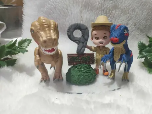 Mini Topo com 2 Dinossauros