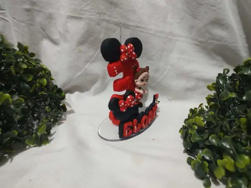 Mini Topo com Vela no Tema Ratinha Vermelha