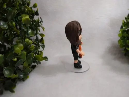 Miniatura Personalizada Guitarrista