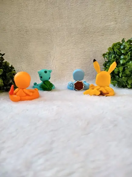porta doce pokemon sentado
